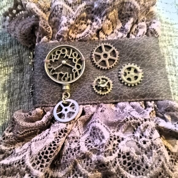 Steampunk Style Brown Lace Ruffled Wrist Cuffs / Wraps W/ Cool Clock Part Charms - Picture 2 of 6